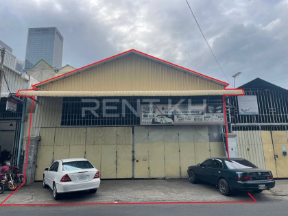 Warehouse for Rent at Boeng Kak Ti Pir, Tuol Kork Warehouse in Phnom Penh Capital