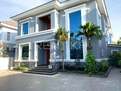 Single for rent at Borey Angkor Phnom Penh Villa in Phnom Penh Capital