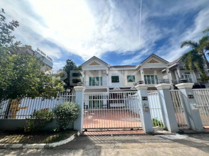 Link House for Rent at Phnom Penh Thmey  Sen Sok Villa in Phnom Penh Capital