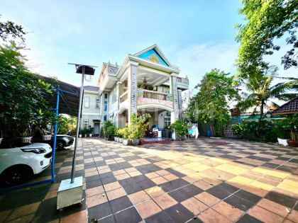 Villa for Rent at Chorm Chao Villa in Phnom Penh Capital