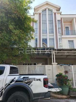 Twins Villa for Rent in Borey Chip Mong Sen Sok, Makro Supermarket Villa in Phnom Penh Capital