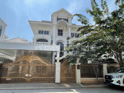 Villa Queen for Rent in Borey Phnom Penh Thmey Elites Park2 Villa in Phnom Penh Capital