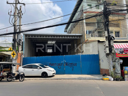 Warehouse​​​ for Rent at Russey Keo Warehouse in Phnom Penh Capital