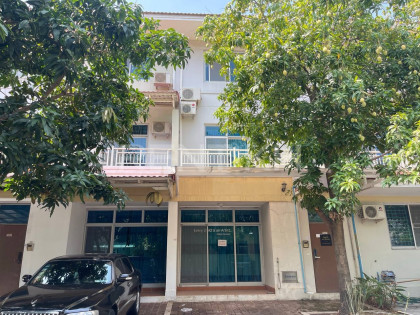 Flat House at Borey​ Kamko City Villa in Phnom Penh Capital