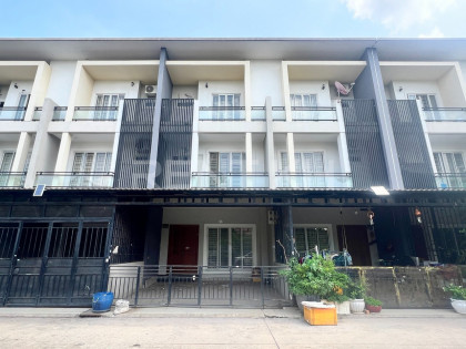 Link Hose for Rent at Borey Hight Land, Khan Sen Sok Flat in Phnom Penh Capital