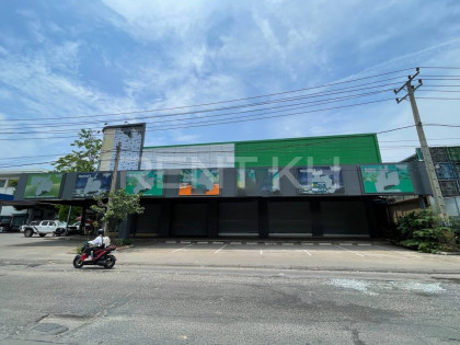 Warehouse for Rent on the Main Road 2004 Warehouse in Phnom Penh Capital