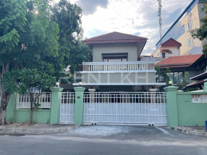 Single Villa for Rent at Borey Sun Way Toul Kork Flat in Phnom Penh Capital