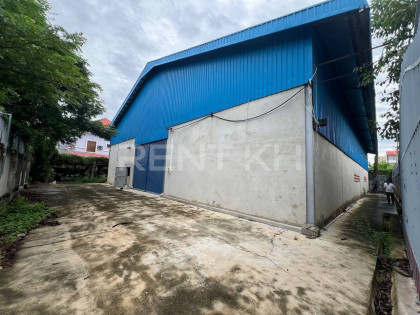 Warehouse for Rent Near Wat Samroung Andet Pagoda Warehouse in Phnom Penh Capital