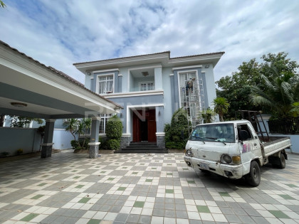 Villa for Rent at Borey Angkor Phnom Penh, ÆON Mall Sen Sok Area Villa in Phnom Penh Capital