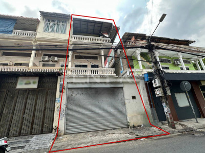 Shop House for Rent near Tuol Sleng Genocide Museum Flat in Phnom Penh Capital