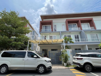 Link House for Rent in Borey Orkide 6A Villa in Phnom Penh Capital