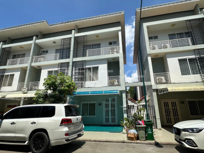 LC2 for Rent at Borey Peng Houth The Star premier 598 Villa in Phnom Penh Capital
