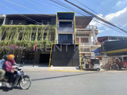 Shop House for Rent​​​​ at Phsar Depou Ti Bei,Tuol Kork Flat in Phnom Penh Capital