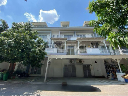 Twin Villa for rent at Borey Peng Huoth The Star Emerald, Aeon 2 Mall Villa in Phnom Penh Capital