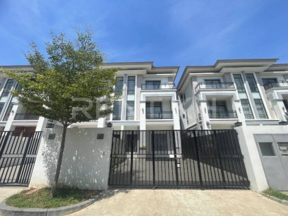 Twin villa for Rent at Borey Villa in Phnom Penh Capital