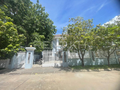 Single Villa for Rent at Borey Angkor Phnom Penh, Khan Sen Sok Villa in Phnom Penh Capital