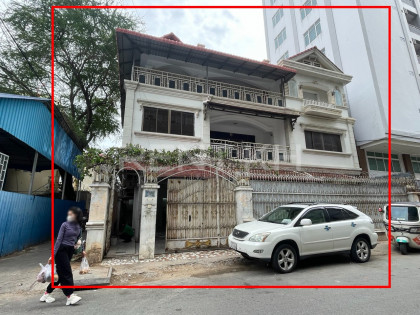 House for Rent in Sangkat BBK2 Villa in Phnom Penh Capital