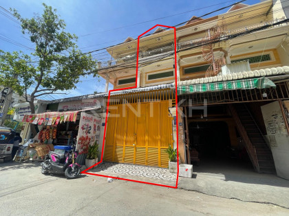 Shop House for Rent at Boeung Trabek Plaza Area Flat in Phnom Penh Capital