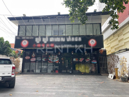 Shop for Rent at Toul Kork Building in Phnom Penh Capital