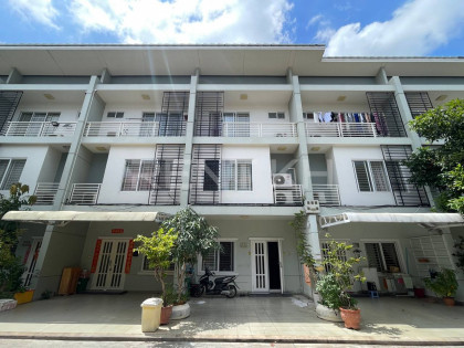 Link House for rent at Borey Peng Huoth 598 Villa in Phnom Penh Capital