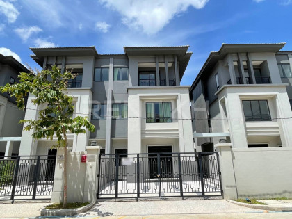 Twin Villa for Rent at Borey Chip Mong 6A Villa in Phnom Penh Capital