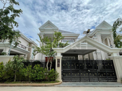 Villa for Rent in Borey  The ML Dangkao Villa in Phnom Penh Capital