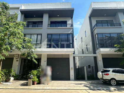Shophouse at Borey Chipmong 6A Flat in Phnom Penh Capital