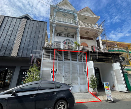 Shop House for Rent at Tuek L'ak Ti Pir, Tuol Kork Flat in Phnom Penh Capital