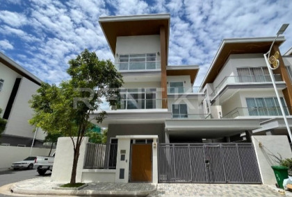 Single Villa for Rent at Borey Orkidē The Pochentong Villa in Phnom Penh Capital
