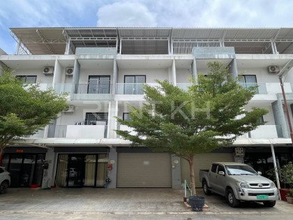 Flat for Rent at Borey Aarata Flat in Phnom Penh Capital
