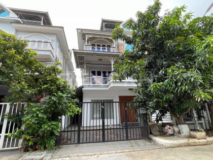 Twin Villa for Rent at Borey Vimean Phnom Pemh Villa in Phnom Penh Capital
