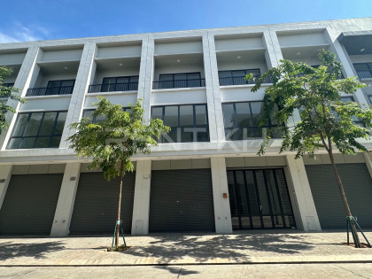 Shophouse at Borey Chipmong 6A Flat in Phnom Penh Capital