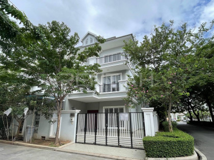 Twin Villa for Rent at Borey Phnom Penh Thmey Villa in Phnom Penh Capital