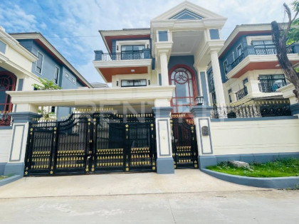 Single Villa for Rent at Borey Amory Villa in Phnom Penh Capital