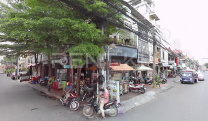 Shop for Rent​ near Toul Tom Poung Market Flat in Phnom Penh Capital