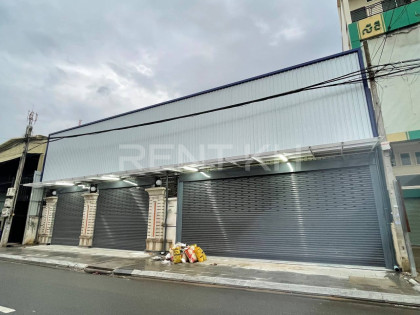 Single for Rent In Khan Toul Kork Villa in Phnom Penh Capital