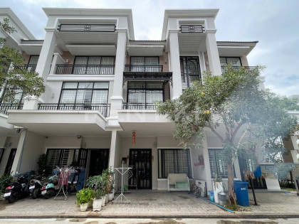 Link House  for Rent at Borey Peng Huoth Villa in Phnom Penh Capital