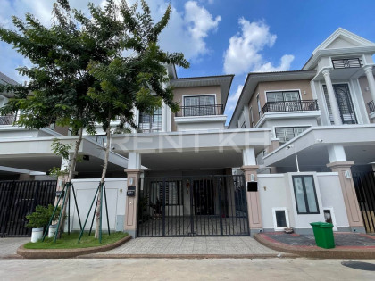 Villa Twin for Rent in Borey Peng Huoth Villa in Phnom Penh Capital
