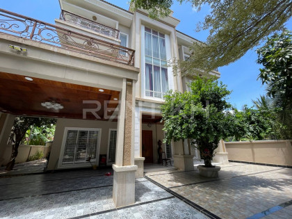Queen Villa for Rent at Borey Piphup Thmey Villa in Phnom Penh Capital