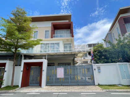 Twin Vila for Rent at Borey Orkidē The Botanic City Villa in Phnom Penh Capital