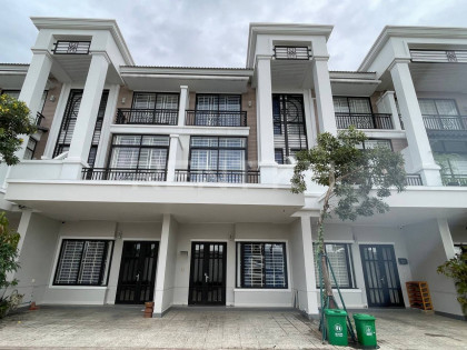 Link House  for Rent at Borey Peng Huoth the Star Platinum Eco Delta Villa in Phnom Penh Capital
