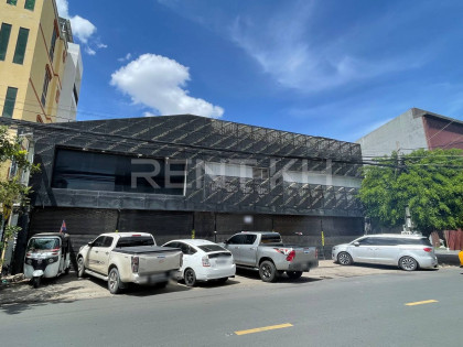Warehouse for Rent at Sangkat Boeng Kak Ti Pir Warehouse in Phnom Penh Capital