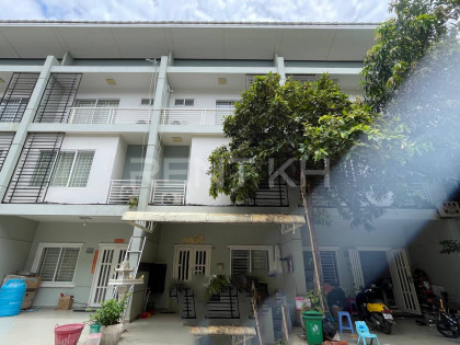 Link House  for Rent at Borey Peng Huoth The Stra Primea Villa in Phnom Penh Capital