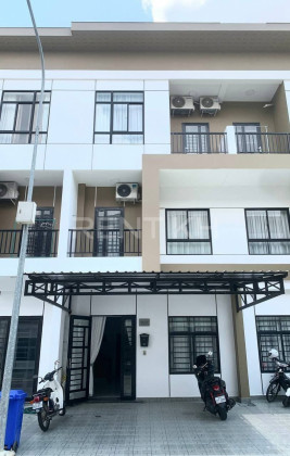Link Villa for Rent in Borey Cheari Villa in Phnom Penh Capital