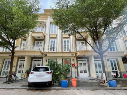 Link Villa for Rent at Borey The Mekong Royal Villa in Phnom Penh Capital