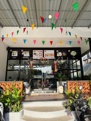 Shop House for Rent on the Main St 1019 Warehouse in Phnom Penh Capital