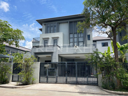 Single Villa for Rent at Chip Mong lend 50m Villa in Phnom Penh Capital