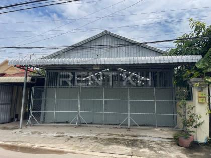 Warehouse And House For Rent at Khan Chbar Ampov Warehouse in Phnom Penh Capital