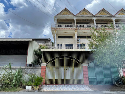 Flat for Rent at Khan Chamkar Mon Flat in Phnom Penh Capital