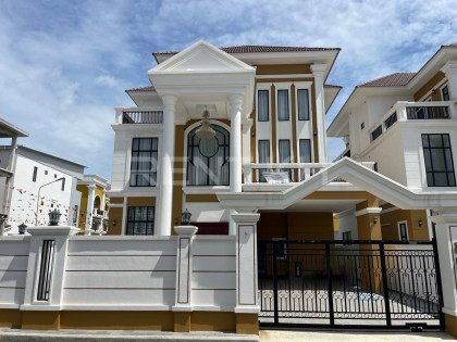Private Villa for Rent in Borey Cheary Villa in Phnom Penh Capital